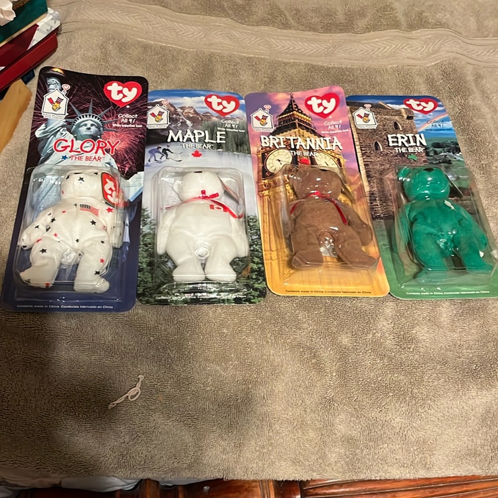 Ty beanie babies Ronald McDonald House Charity Glory, Maple, Britannia and Erin